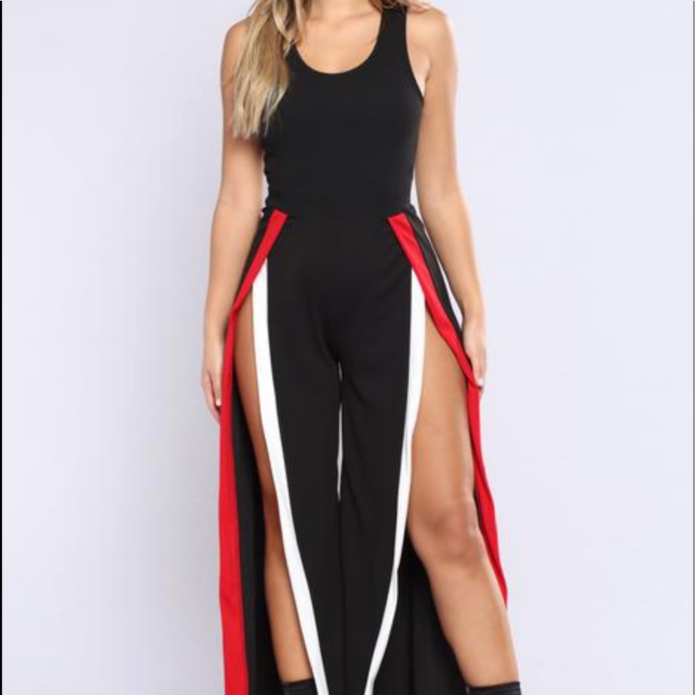 Fashion nova jumpsuit